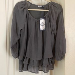 Tempo Paris Lightweight Tiered Top in Smoky Grey